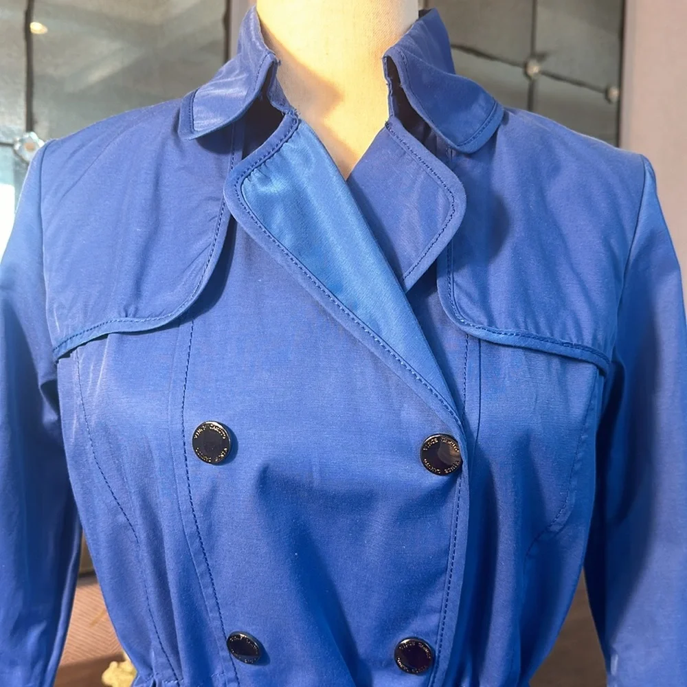 Vince Camuto waist length blue trench coat